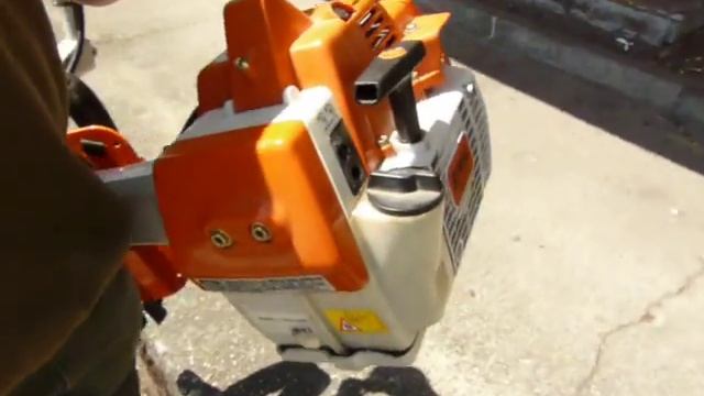 Stihl FS 550 смотреть онлайн