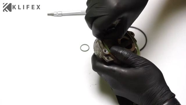 Ремонт вакуумного насоса BMW N52 N52N N51 11667558344. Установка ремкомплекта. смотреть онлайн