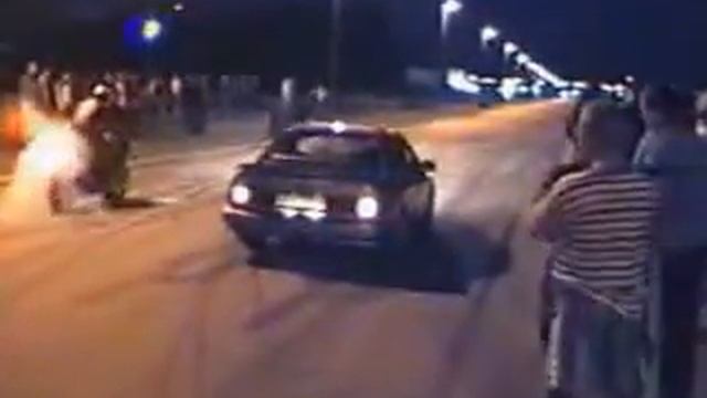 Ford Sierra Cosworth 4x4 Vs Yamaha R1