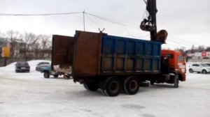 Работа ломовоза