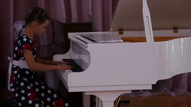 Л. Жуманова. Музыка снега . смотреть онлайн