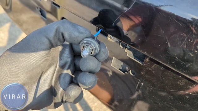 How to Replace License Plate Light Bulb - Kia Soul (2014-2019) смотреть онлайн