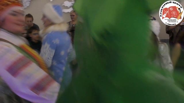 Спектакль - "Как Елочка главной красавицей стала" смотреть онлайн