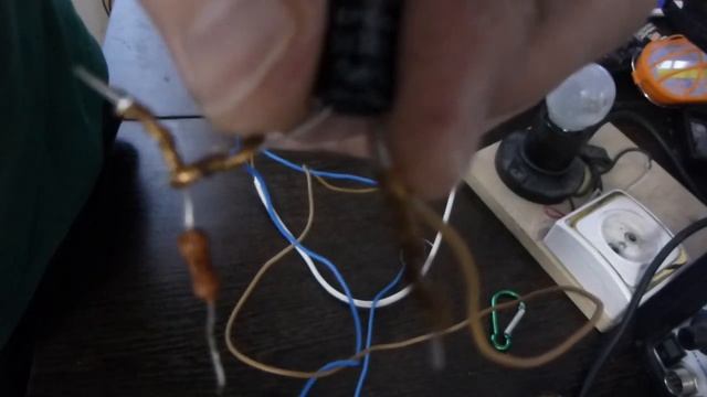 Запрещённый способ как найти какой стабилитрон и как отличить от диода. смотреть онлайн