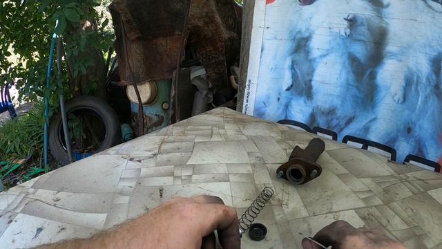 Замена манжет главного цилиндра Сцепления ПАЗ ГАЗ и т д смотреть онлайн