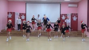 Три хлопка сейчас под счет.