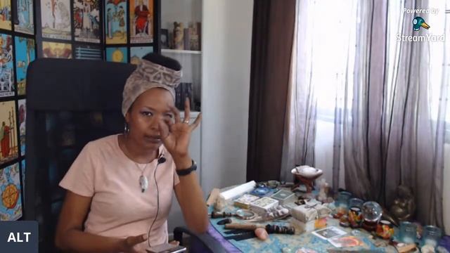 April Month in Review | Books | Crystals | Tarot & Oracle Decks смотреть онлайн