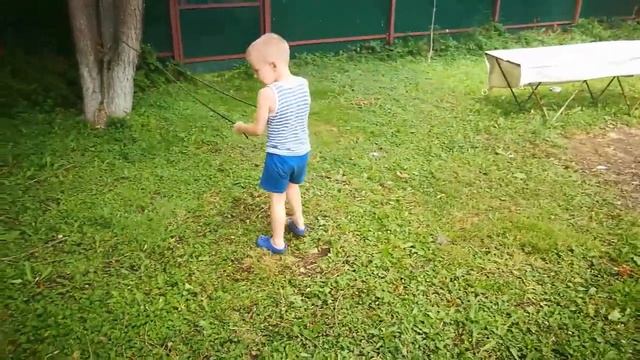 Работа со жгутом на даче. Самбо дети