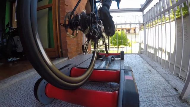 Elite Quick-Motion Rollers смотреть онлайн