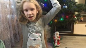 МНЕ ПОДАРИЛИ ПЛАНШЕТ APPLE /ПОДАРКИ НА НОВЫЙ ГОД