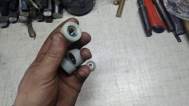 Ролики из капролона. смотреть онлайн