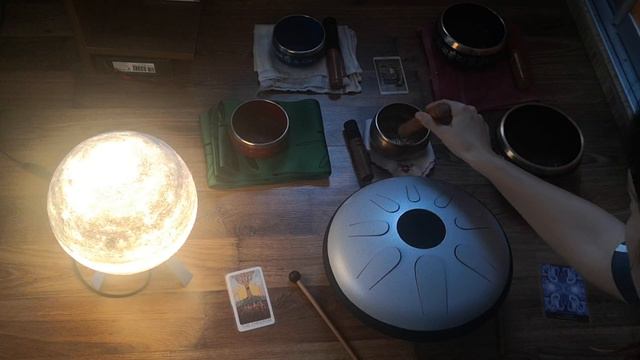 Потъване в здрач с пеещи купи и барабан Ideopan Domina смотреть онлайн