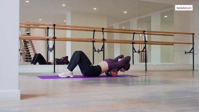 Комплекс на осанку: уберет второй подбородок и сделает живот плоским