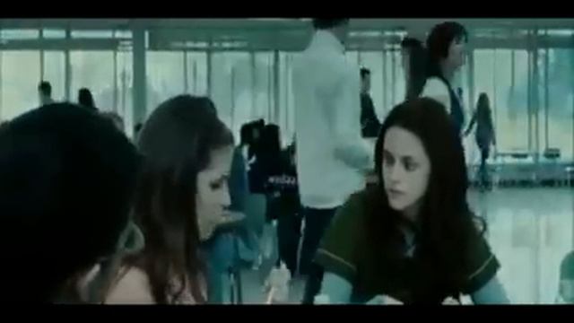 Twilight Cafeteria Scene Cullens HQ смотреть онлайн