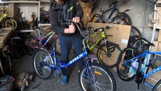 Stels Pilot 750 Сборка нового велосипеда. смотреть онлайн