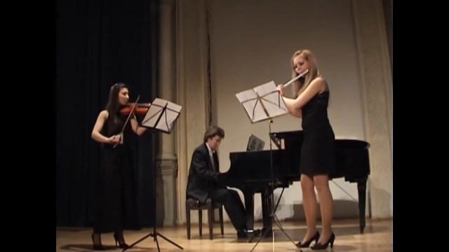 Власенко Ю. "Детство", 4.04.2012 смотреть онлайн
