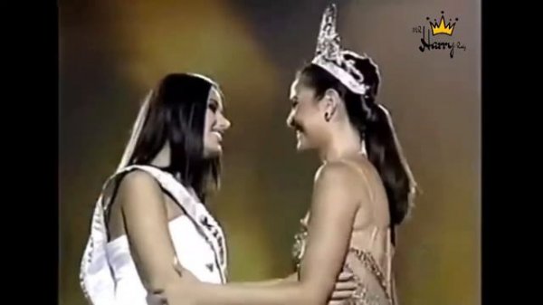 Miss Universe 2002 / Miss Russia Oxana Fedorova