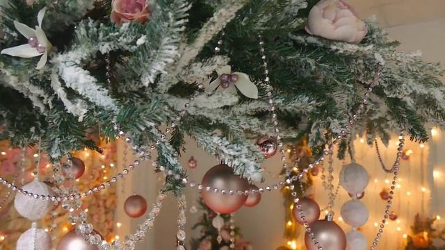 Белый зал "теплый" Новогодние декорации фотостудия К2 2018-2019 смотреть онлайн