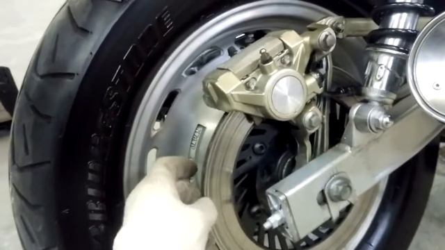 Yamaha FZX 750, 1994 год смотреть онлайн