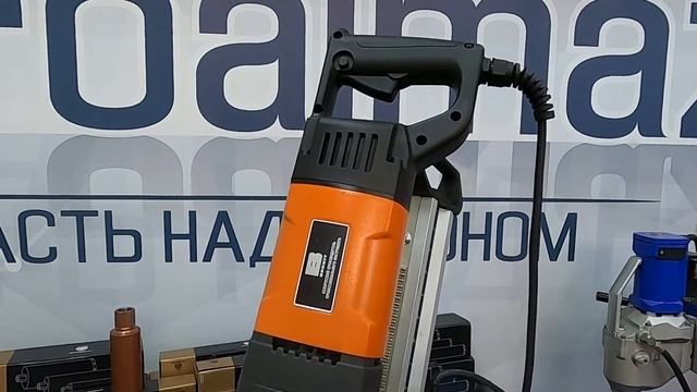Сравнение установок алмазного бурения Brexit B-Dril 160 и Diamaster PRO D-263E. смотреть онлайн