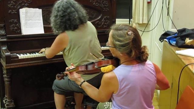 Colin Hume teaching "Tango in Toronto", Part 3 of 5, June 2010 смотреть онлайн