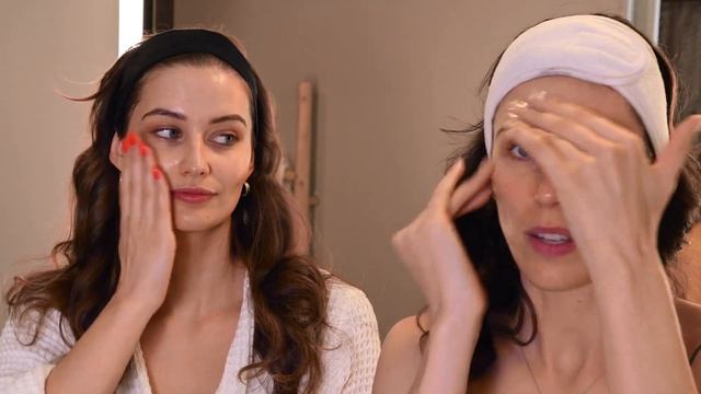 Get Unready with Cassandra Bankson + Sarah Palmyra: Magic Skin Rituals Ep.4 | Charlotte Tilbury смотреть онлайн