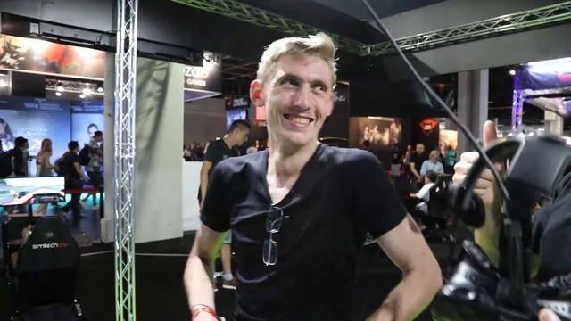 2017 THUNDEROBOT GAMESCOM смотреть онлайн