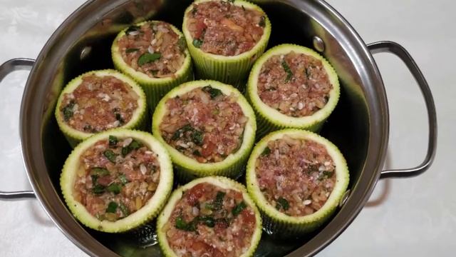 Фаршированные кабачки по-турецки / Etli Kabak Dolması.???