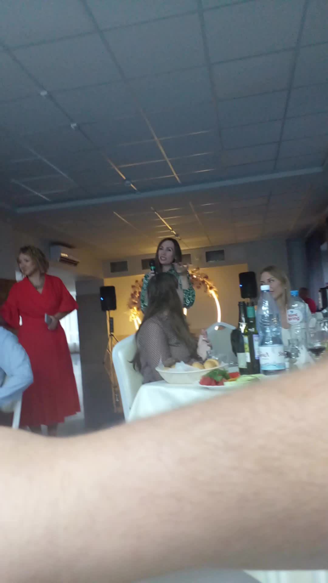 р смотреть онлайн