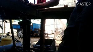 Замена пружин и опорных подшипников Опель Зафира.