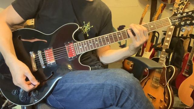 Gibson Midtown セミアコースティックギター 2本を比べてみる смотреть онлайн
