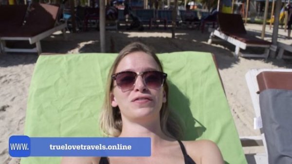 THE MOST BEAUTIFUL BEACH IN VIETNAM? | My Khe Beach Da Nang