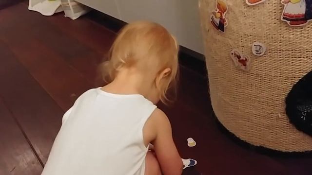 Алиса рассказывает сказку смотреть онлайн