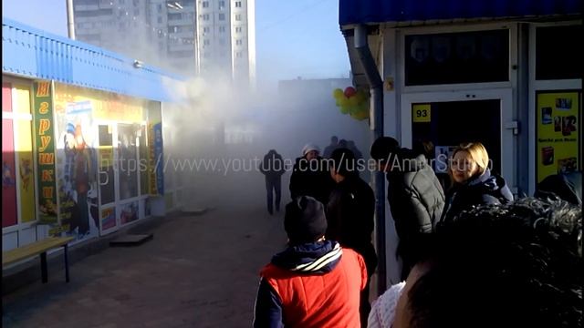 Пожар на рынке 7 ветров. Волгоград. Рынок " Олимпия " 11.02.16. Видео до приезда пожарных авто. смотреть онлайн