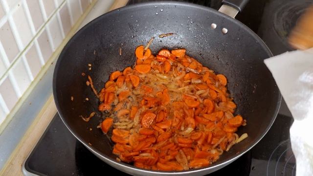 Курица в чесночно сливочном соусе!