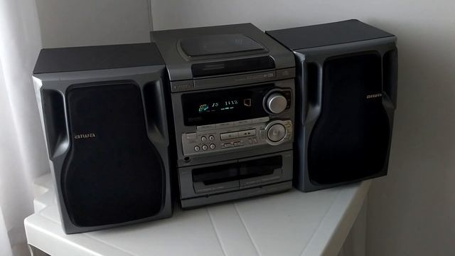 Aiwa NSX-S303: Antes de vender: Fazendo um barulho!! смотреть онлайн
