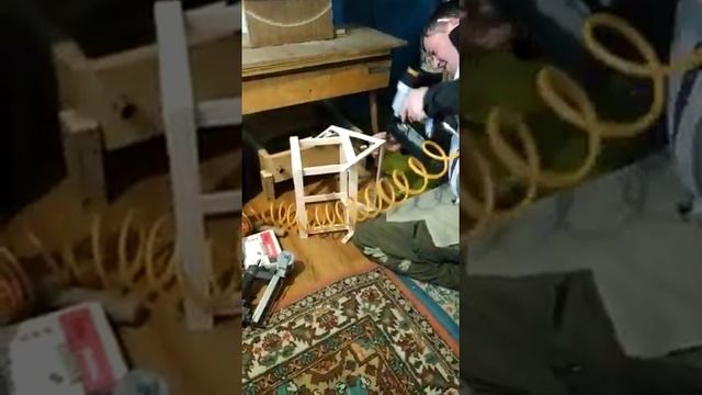 изготовление кормушки для птиц смотреть онлайн