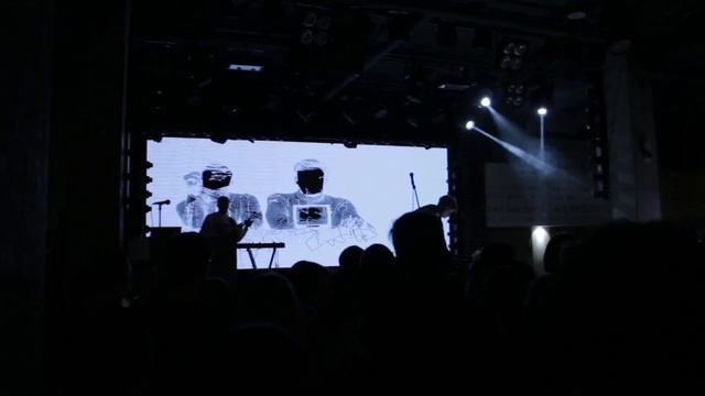 Электрофорез - 8 минут / Все, Что Осталось live in «MusicHall27» Уфа 04.12.2017 смотреть онлайн