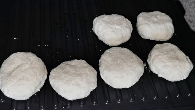 Вкусный завтрак. Нежные сырники смотреть онлайн