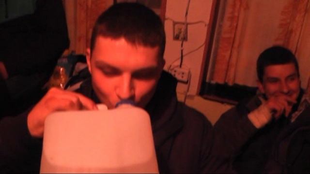 В гостях у кого-то смотреть онлайн