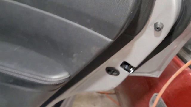 Como quitar la tapa interior de puerta trasera de una Nissan X-trail ✅️ #nissan #xtrail #sorts смотреть онлайн