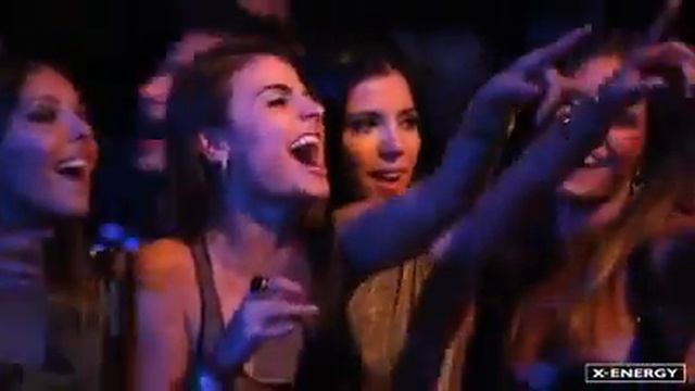 Michel Telo - "Ai Se Eu Te Pego" - Official Video Clip.mp4 - (240p) - смотреть онлайн