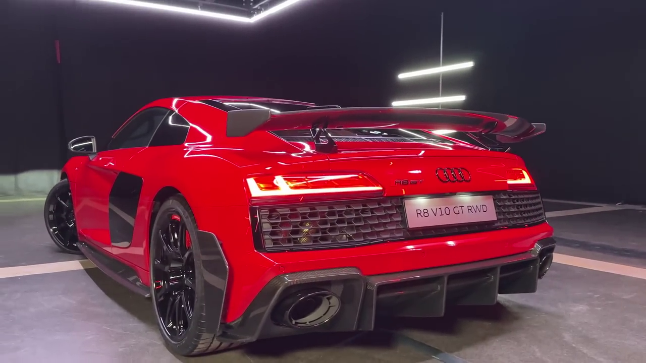 Audi R8 V10_Final_Edition смотреть онлайн