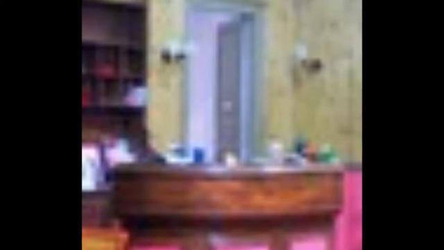 Le Select Hotel / Hall Réception смотреть онлайн