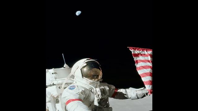 Китайский луноход "Юйту" - сделал сенсационное открытие !!! смотреть онлайн