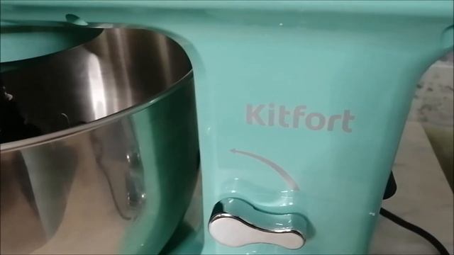 Планетарный миксер Kitfort KT-1324-3 Готовим тесто и бисквиты смотреть онлайн