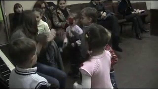 Музыкальное занятие у Дарьи Игоревны - 28.10.2011 - часть 1 смотреть онлайн