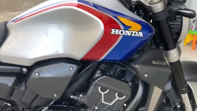 Honda Cb1000r limited edition смотреть онлайн