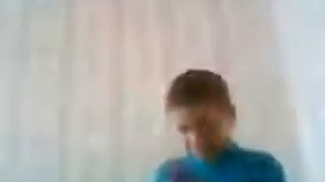 Разбитый телефон мойго отца смотреть онлайн