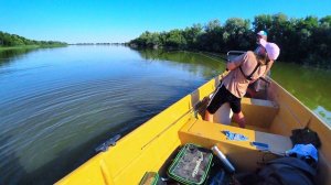 ЭМОЦИИ НЕРЕАЛЬНЫЕ ОТ ПОИМКИ ТРОФЕЙНОГО СОМА! РЫБАЛКА В АСТРАХАНИ